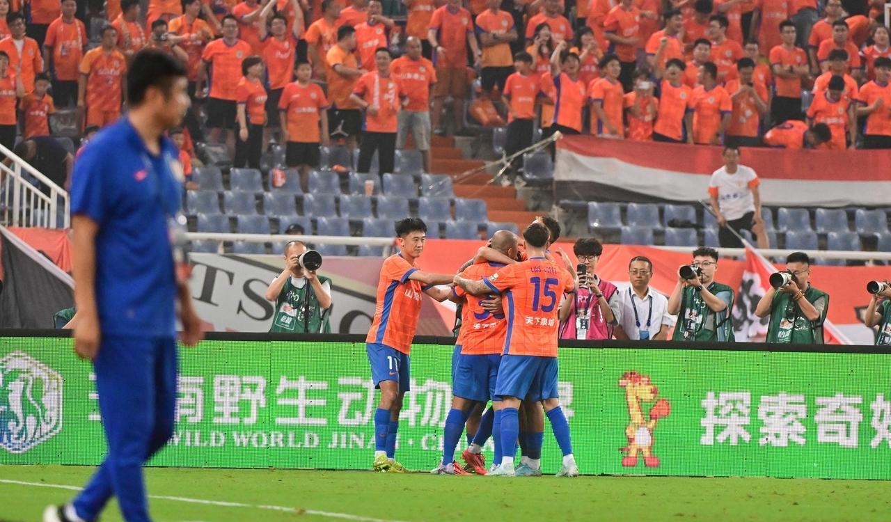 当发起进攻, entit