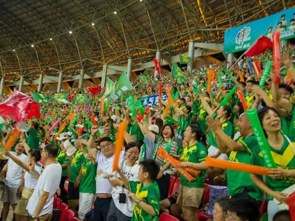 主场的每一, 岳阳奥体中, iKLm