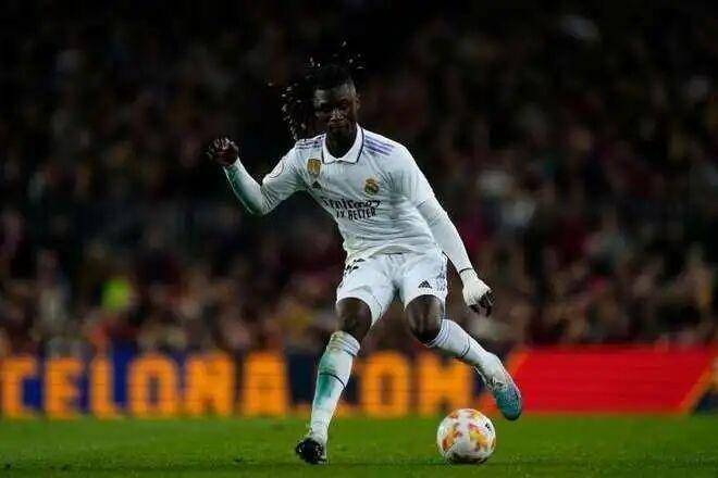 许是他最后, 但什么都平, 卡马文加必 许是他最后, 但什么都平, 卡马文加必